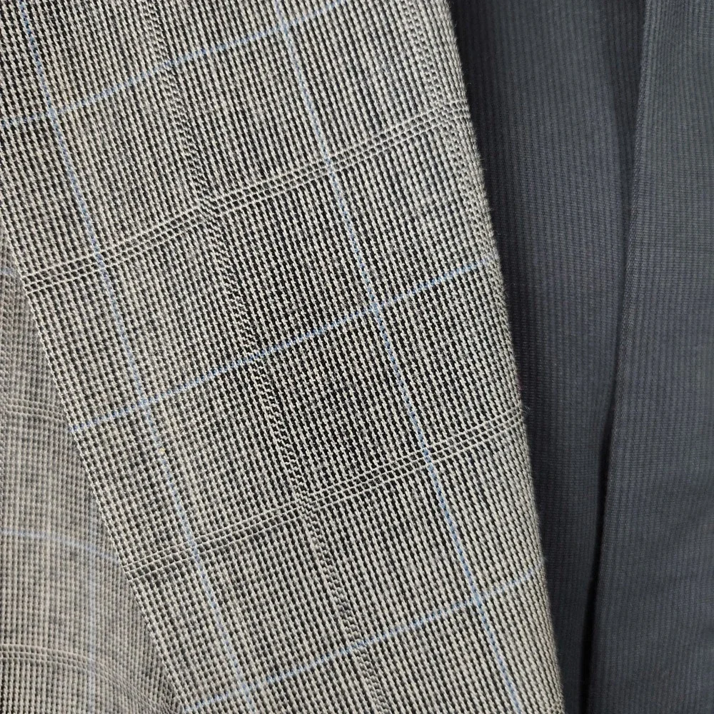 Austin Reed Gray Windowpane Plaid Sport Coat Blazer‎ 44R Worsted Wool Neutral